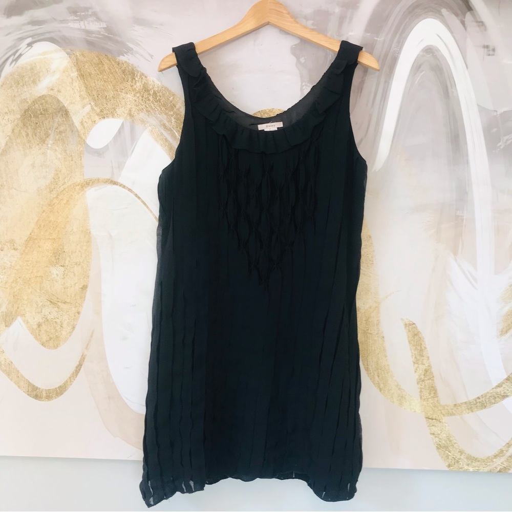 ESLEY | Mini Black Dress with Ruffles and Pleats Size Large